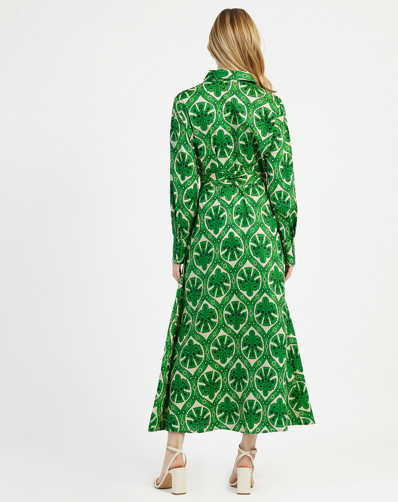 An'ge Robe Olimo pomme