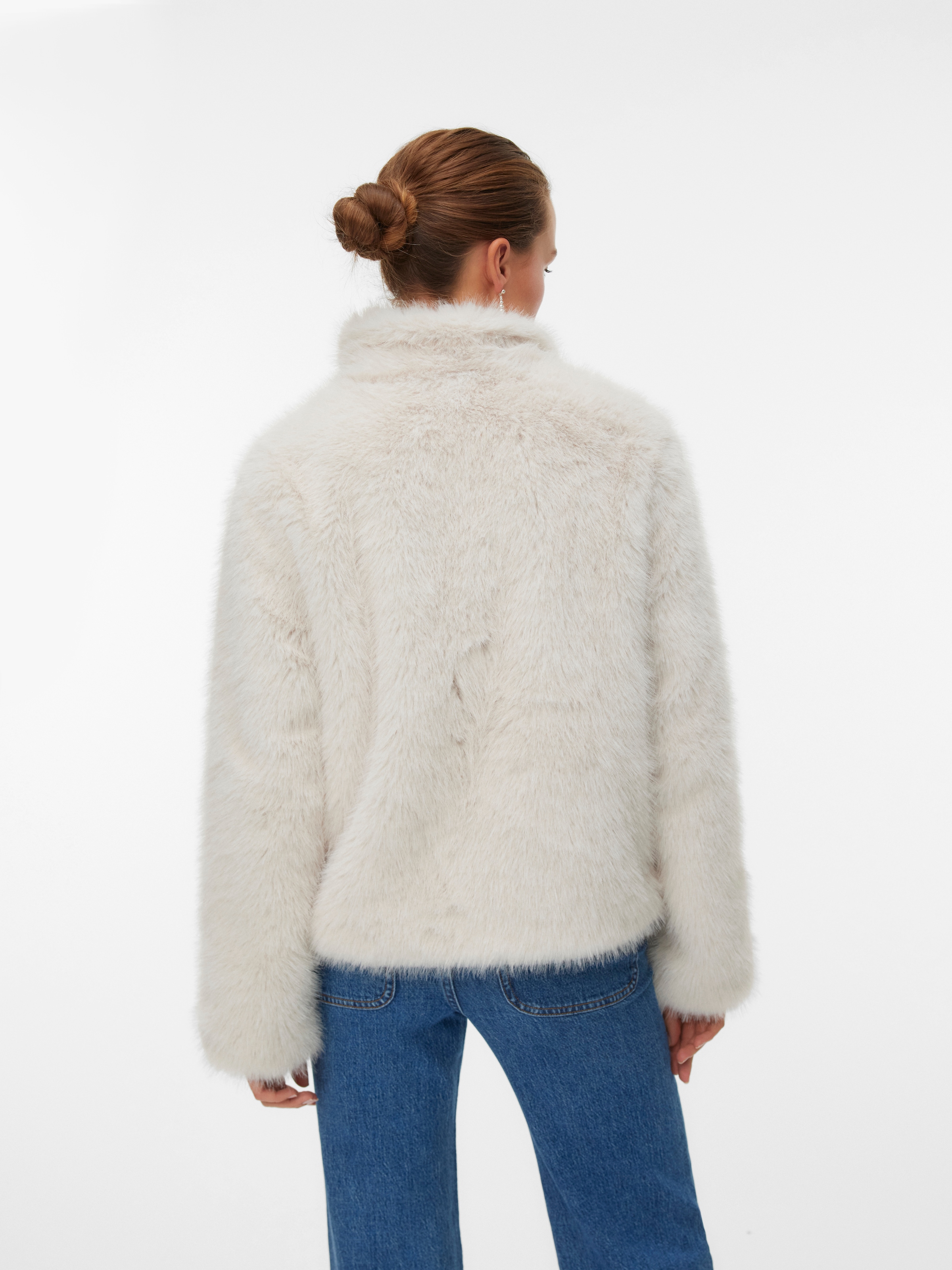 Vero Moda Fellimitatjacke »VMMONROE SHORT JACKET NOOS«