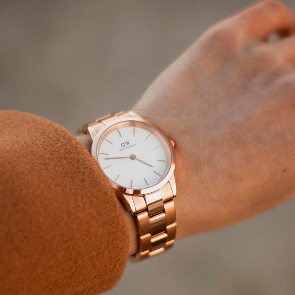 Montre à quartz - Acier inoxydable - Femme