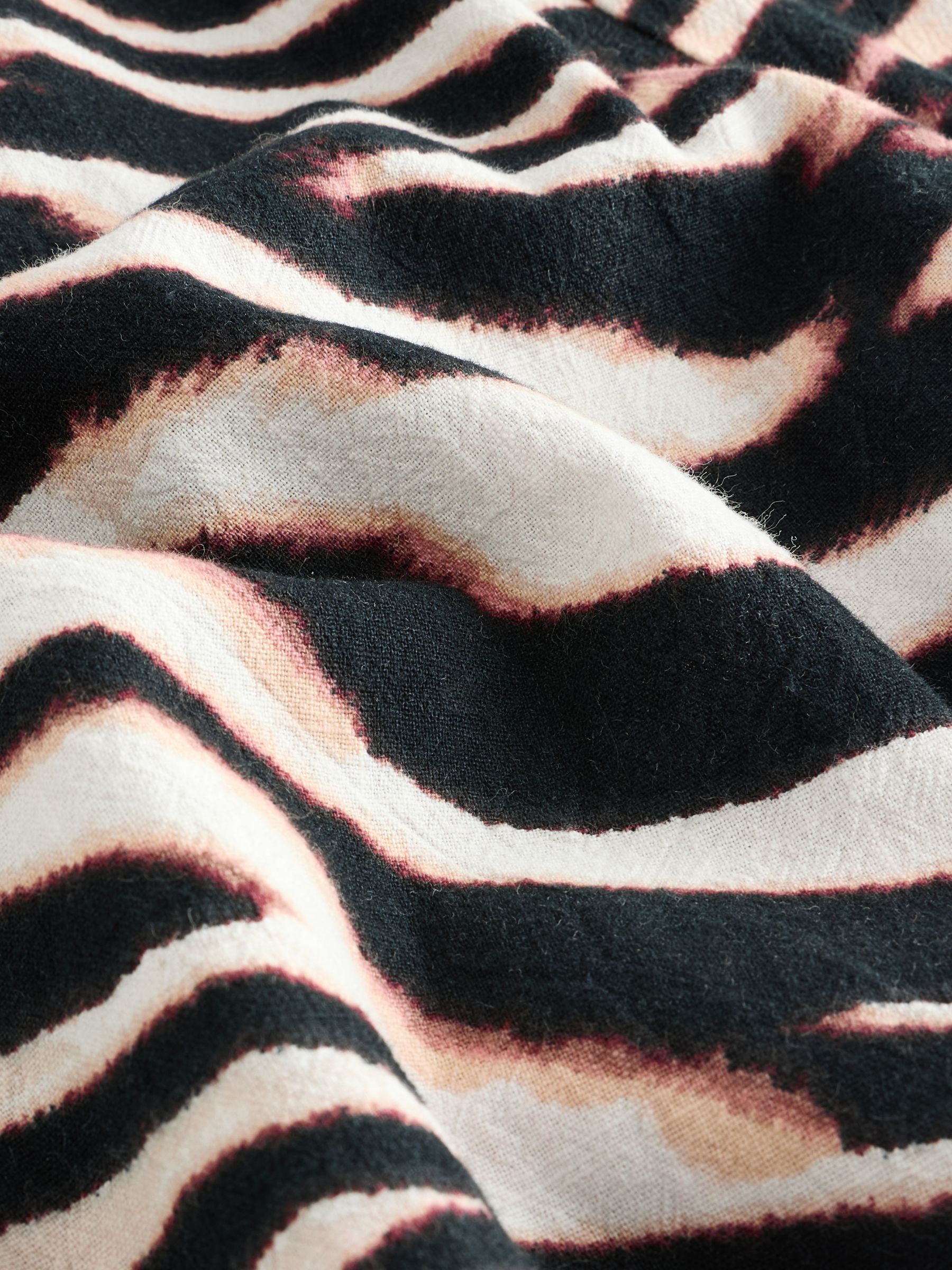 Zwart/dierenprint - Wijduitlopende jumpsuit met halternek van 100% katoen