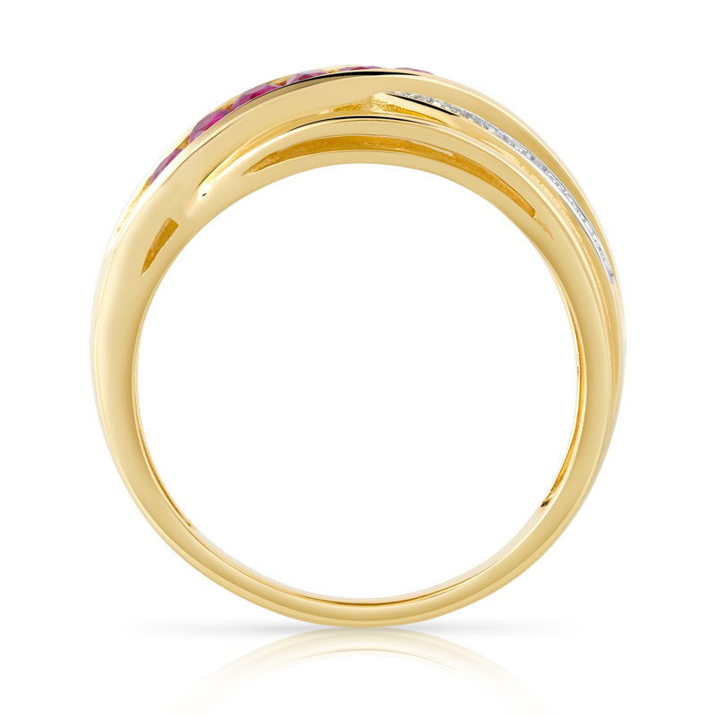 Bague or 750 2 tons anneaux entrelacés rubis et diamants