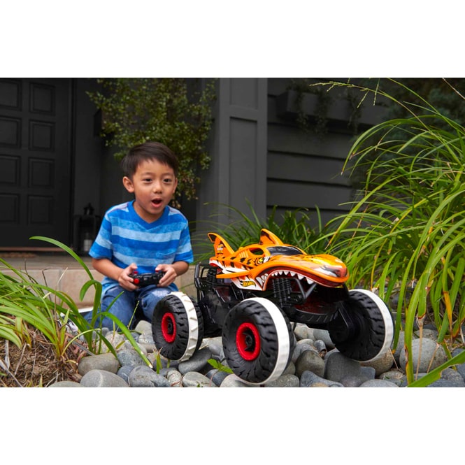 Hot Wheels - R/C MT Tiger Shark - Maßstab 1:15