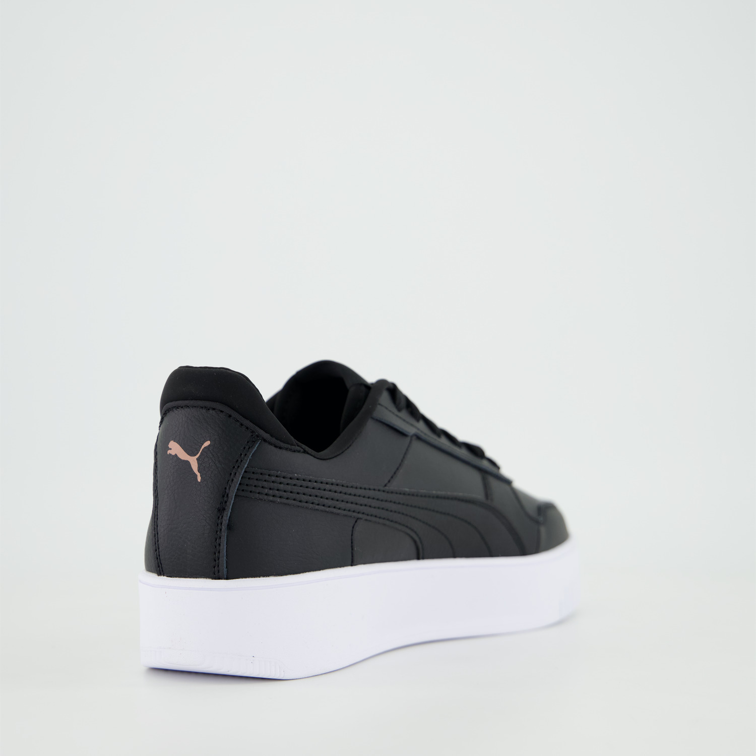 Puma Carina Street