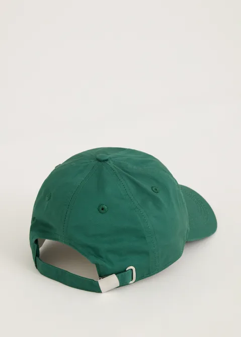 Pet met logo groen (GRN.D)