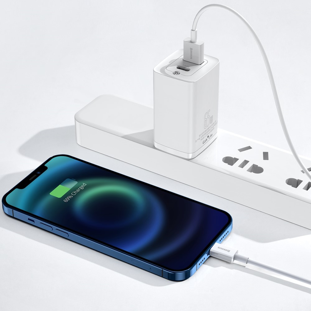 (1.5m) 2.4A USB A auf Lightning Ladekabel Datenkabel - Weiss