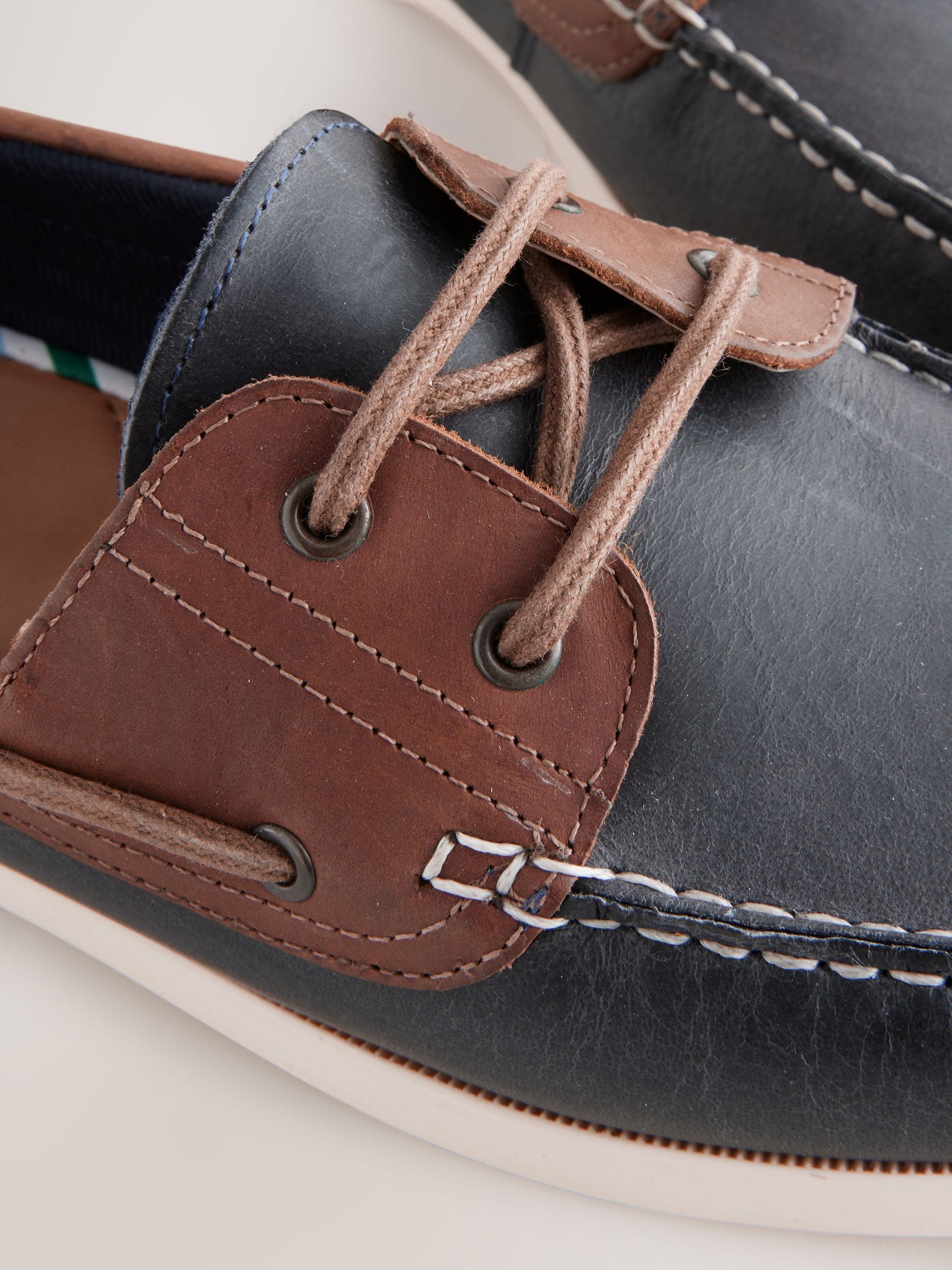 Donkerblauw - Leren bootschoen