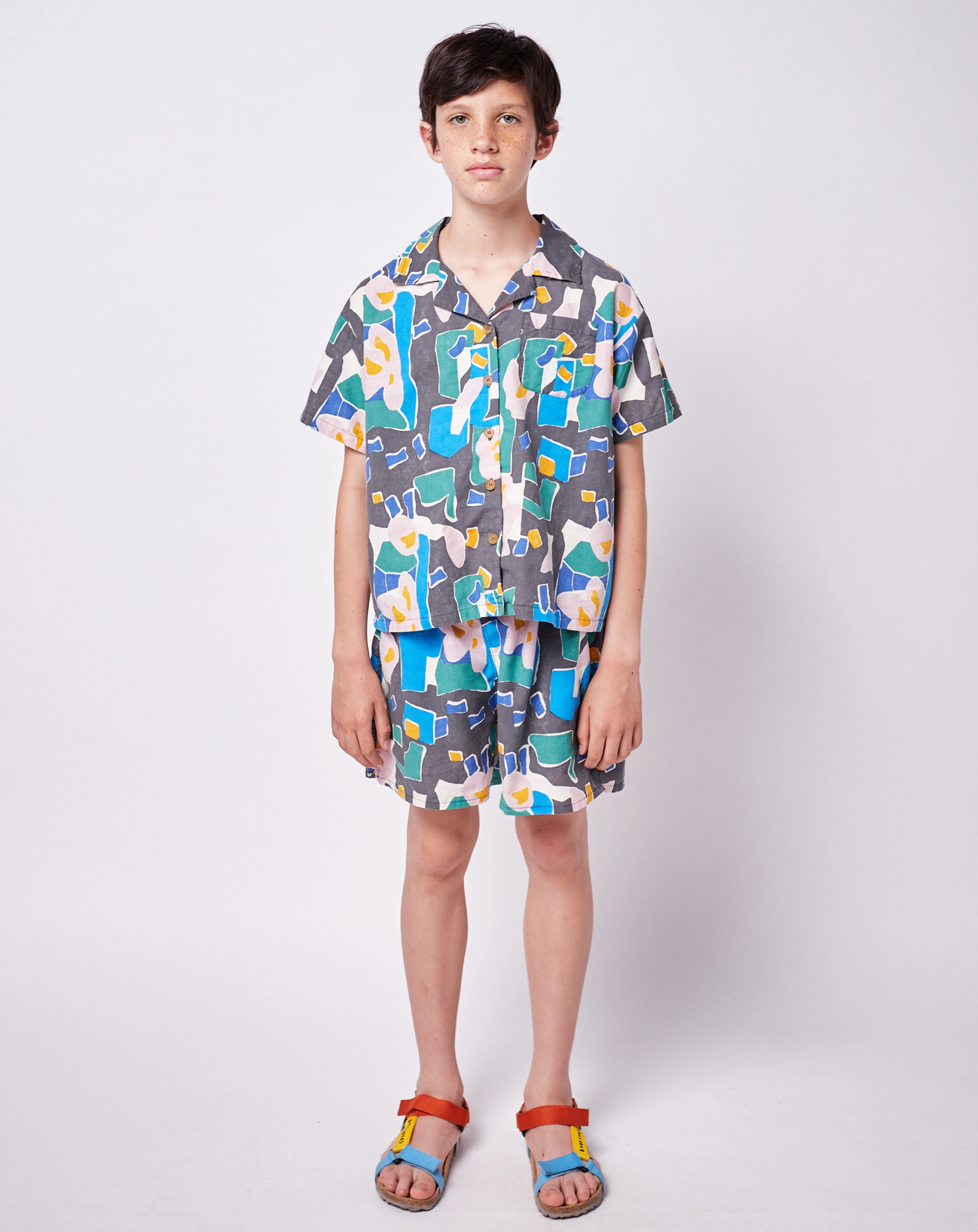 Shorts STAINS in offwhite/blue