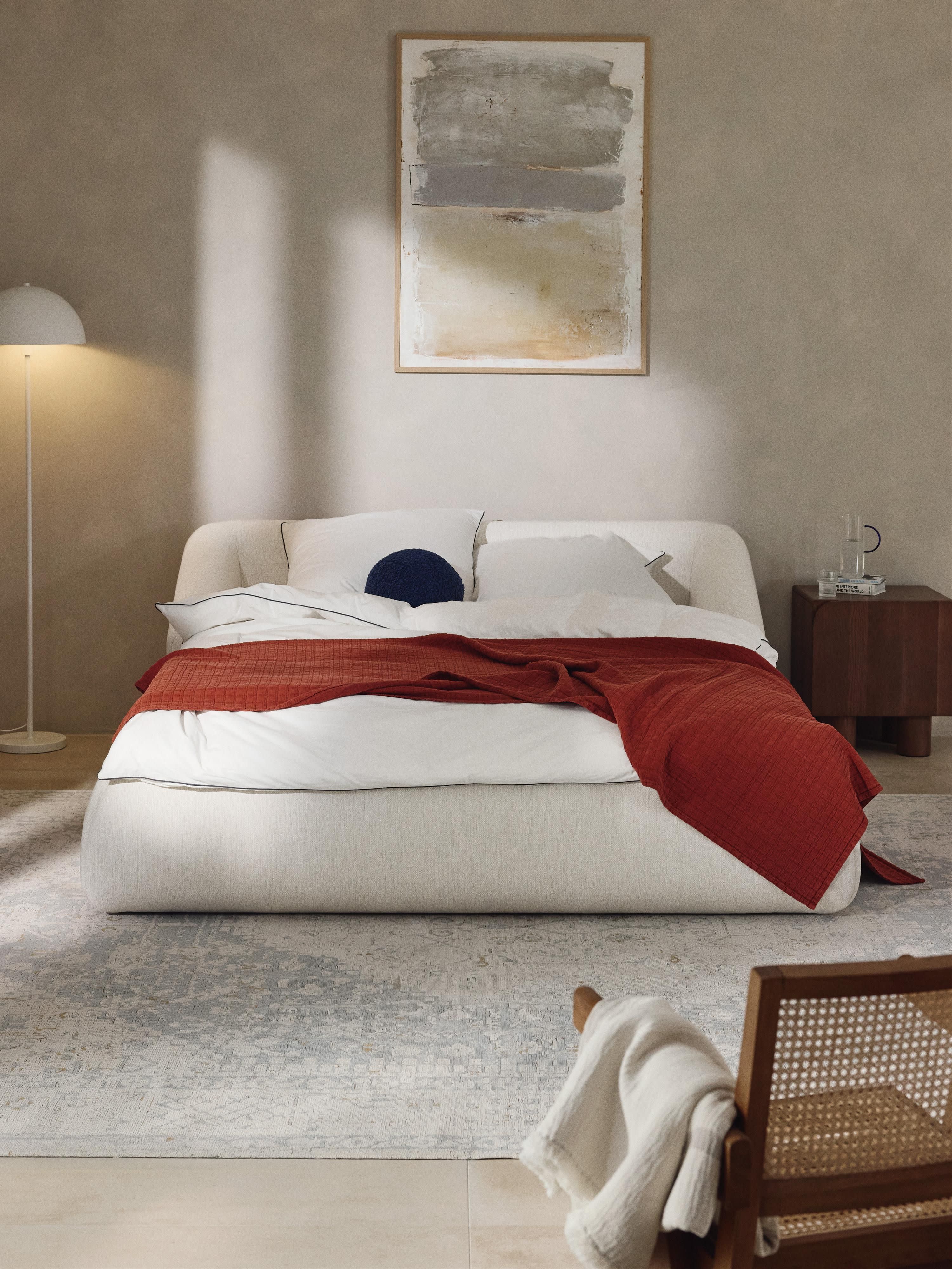 Gestoffeerd bed Sofia