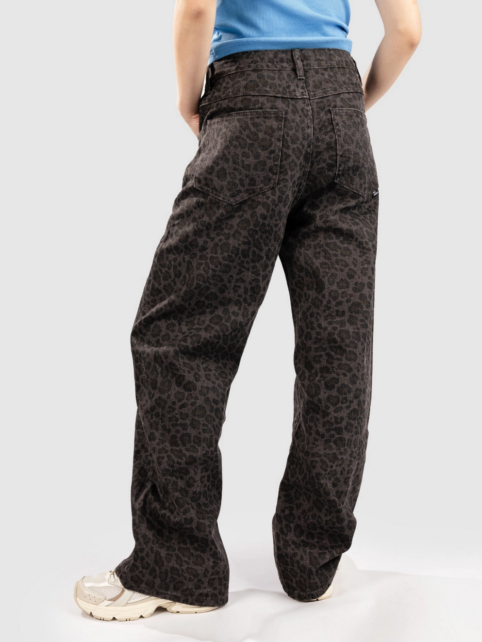 Blue Tomato Leopard Jeans grey