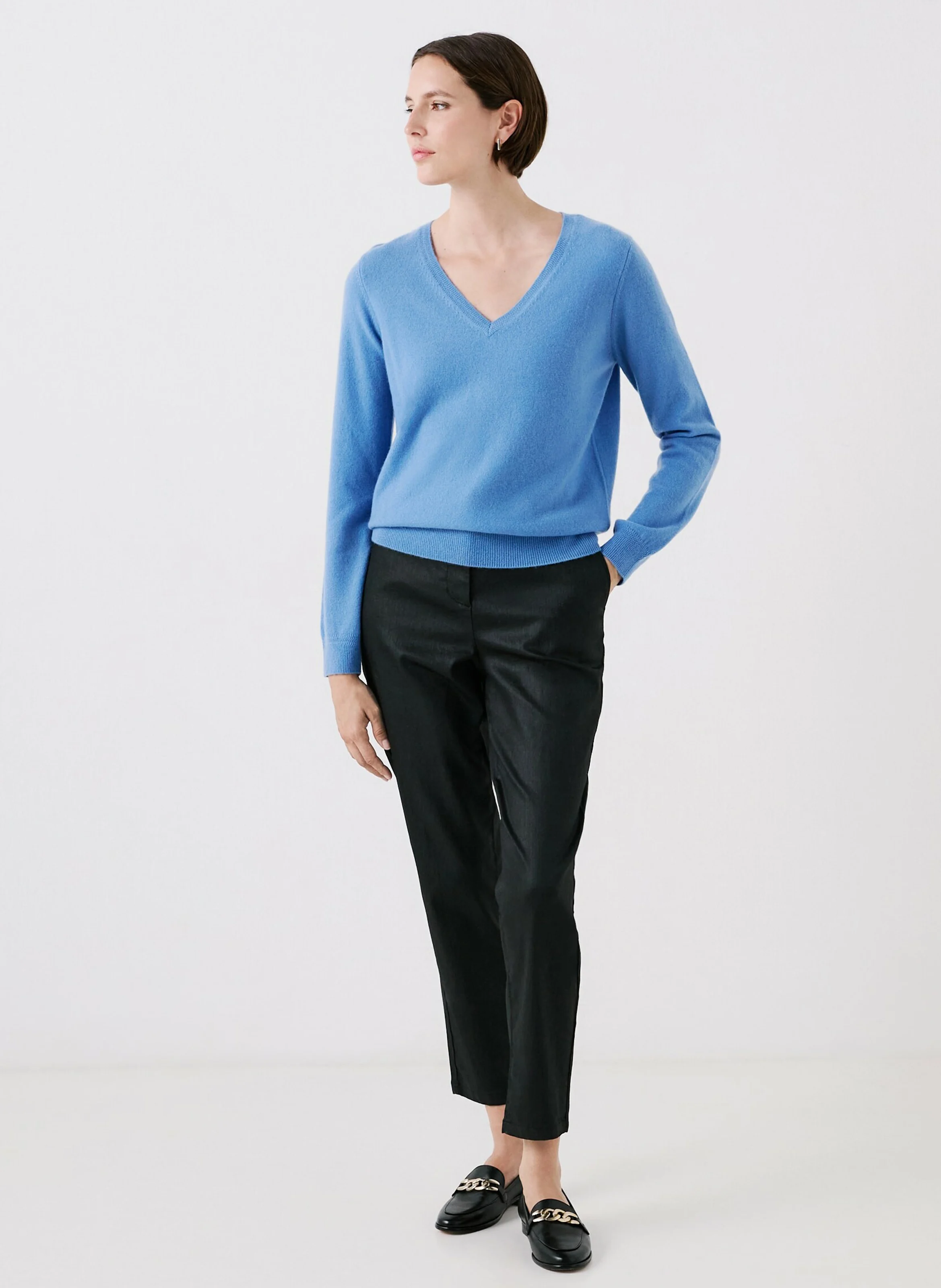 MARIANNE2 - Pull cintré col V en cachemire | Bleu