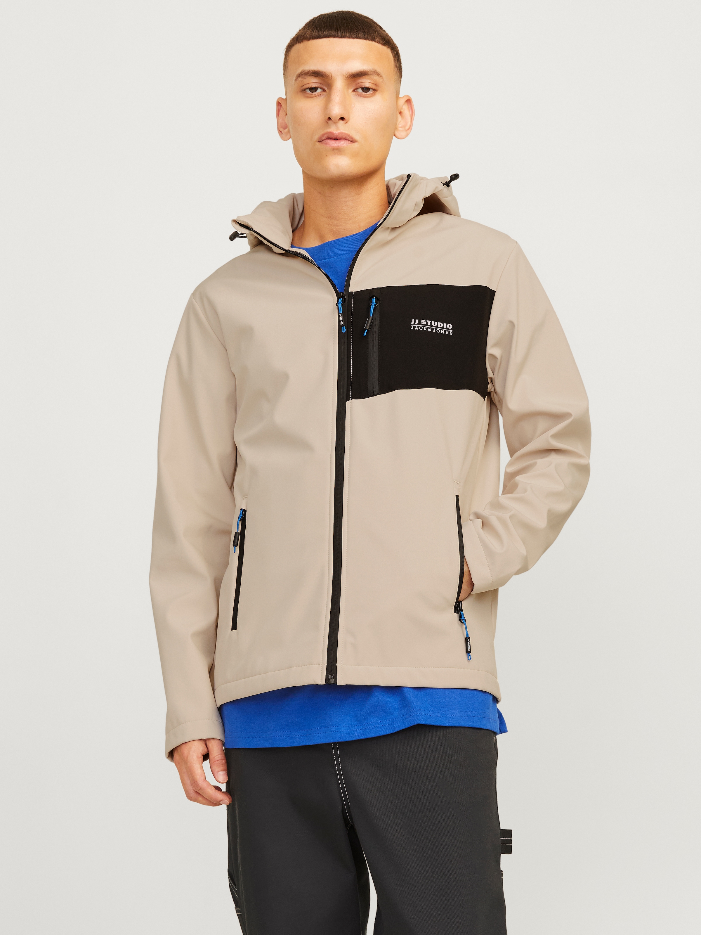 Jack & Jones Softshelljacke »JJTAYLOR SOFTSHELL JACKET« mit Kapuze