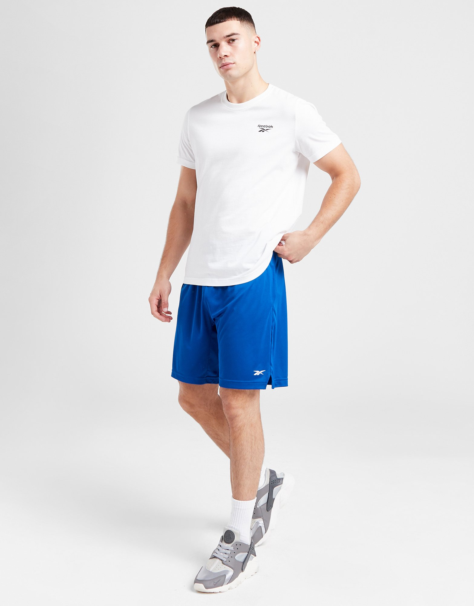 Reebok short de training en maille