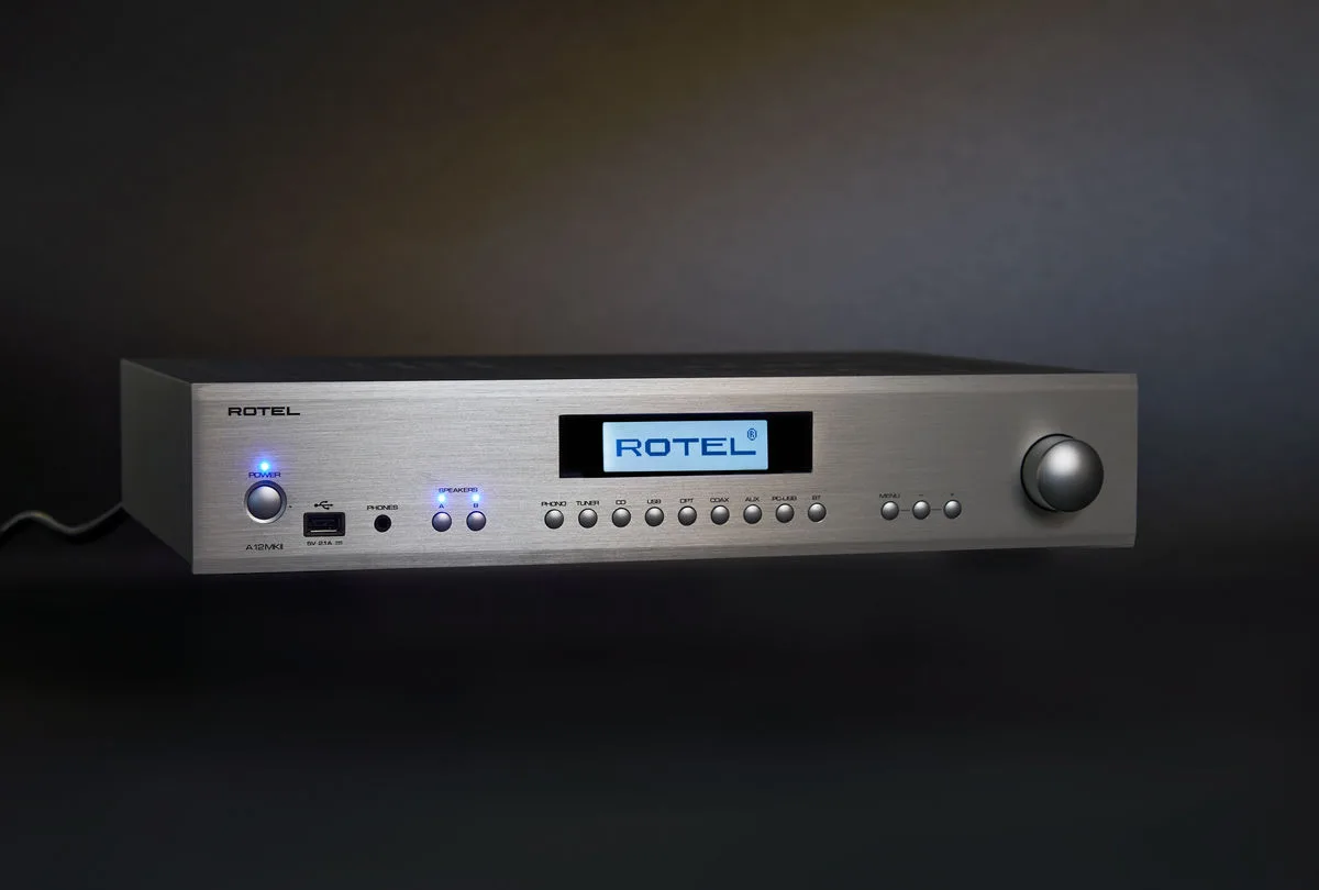 Rotel A-12 MK2 Silver Amplis hi-fi stéréo