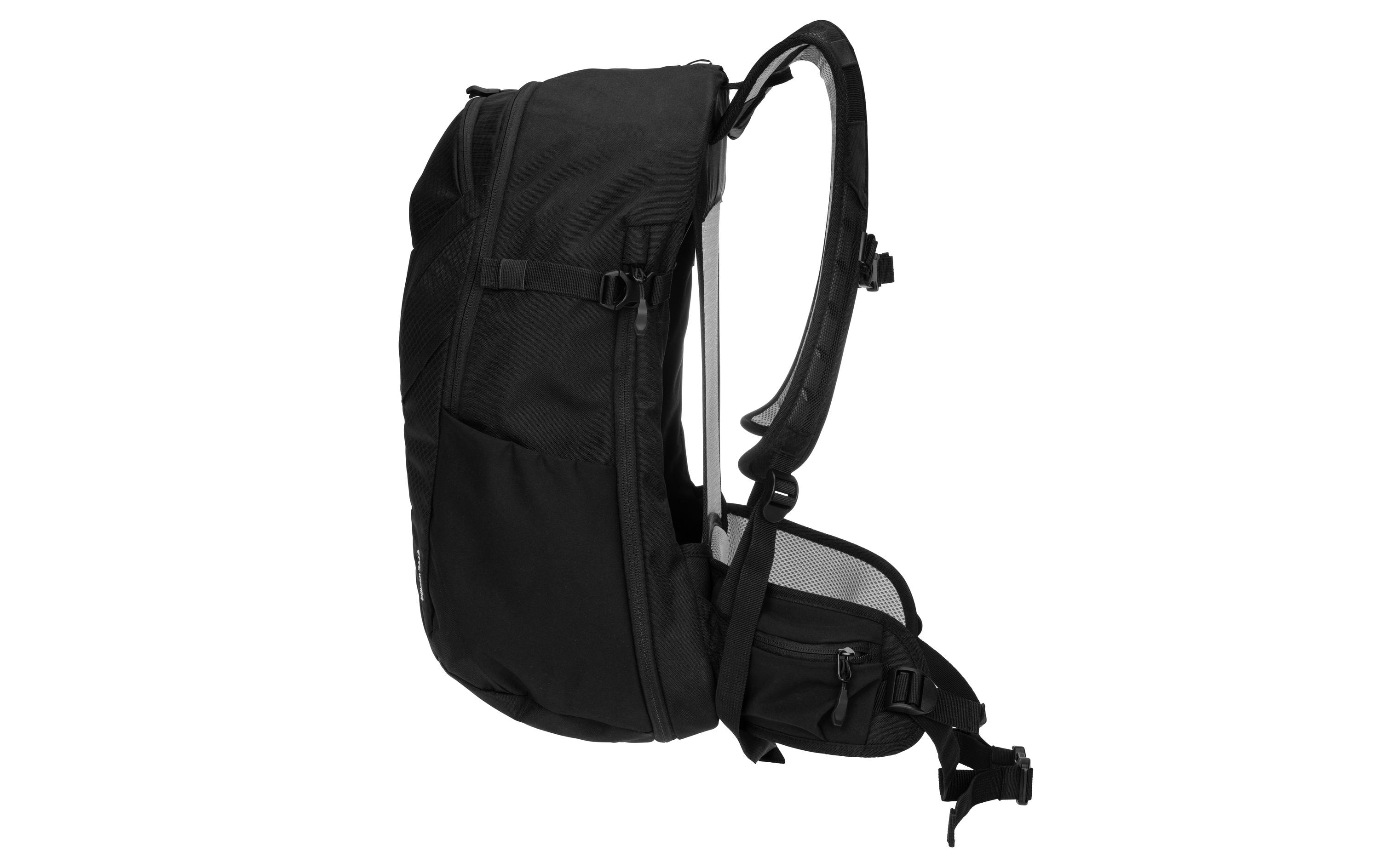 Wanderrucksack Pilloon 24 + 4 l, SchwarzFunktionaler und bequemer Bergrucksack für das ganze Jahr
