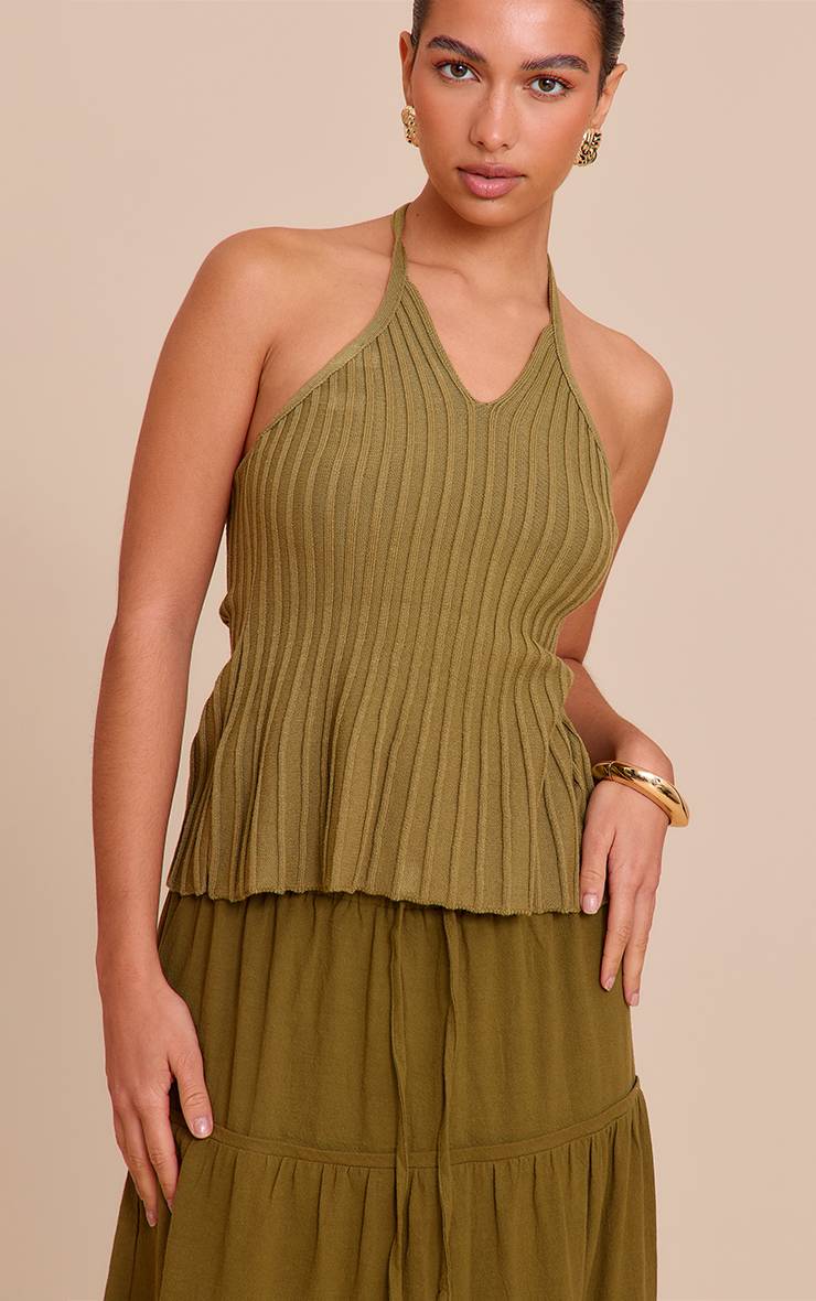 Vert Olive Haut En Maille À Col Licou Avec Détails De Perles