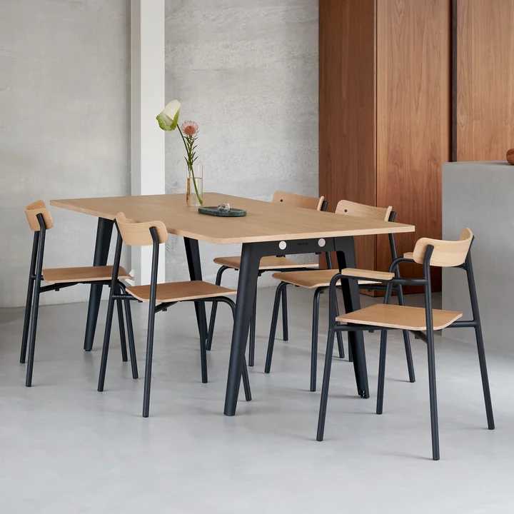 TipToe - NEW MODERN Esstisch 95 x 220 cm, Walnuss / graphite black