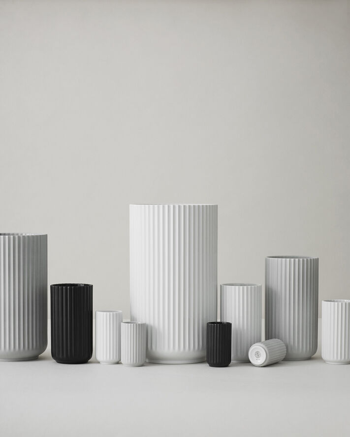 Lyngby Porcelæn Lyngbyvasen sort Sort