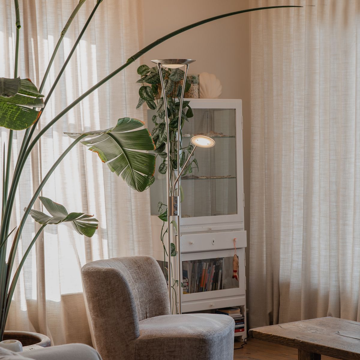 Moderne vloerlamp staal incl. LED met leesarm - Ibiza