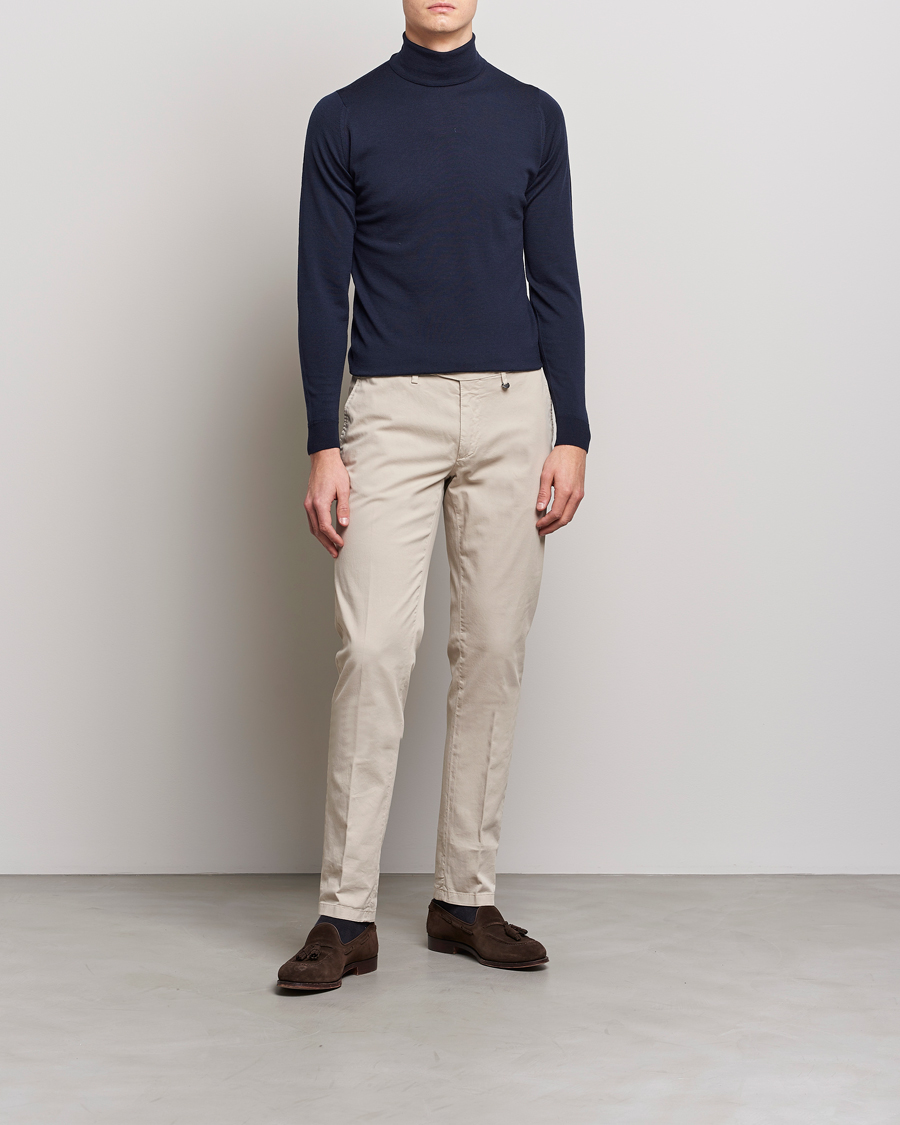 John Smedley Cherwell Extra Fine Merino Rollneck Midnight