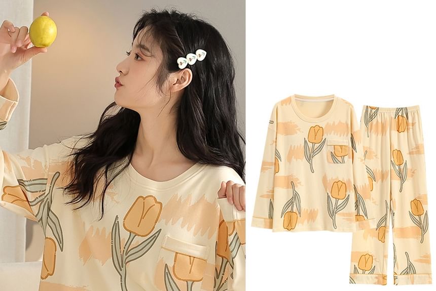Jeony - Pyjamaset: T-shirt met lange mouwen, ronde hals en bloemenprint, gewatteerd + broek