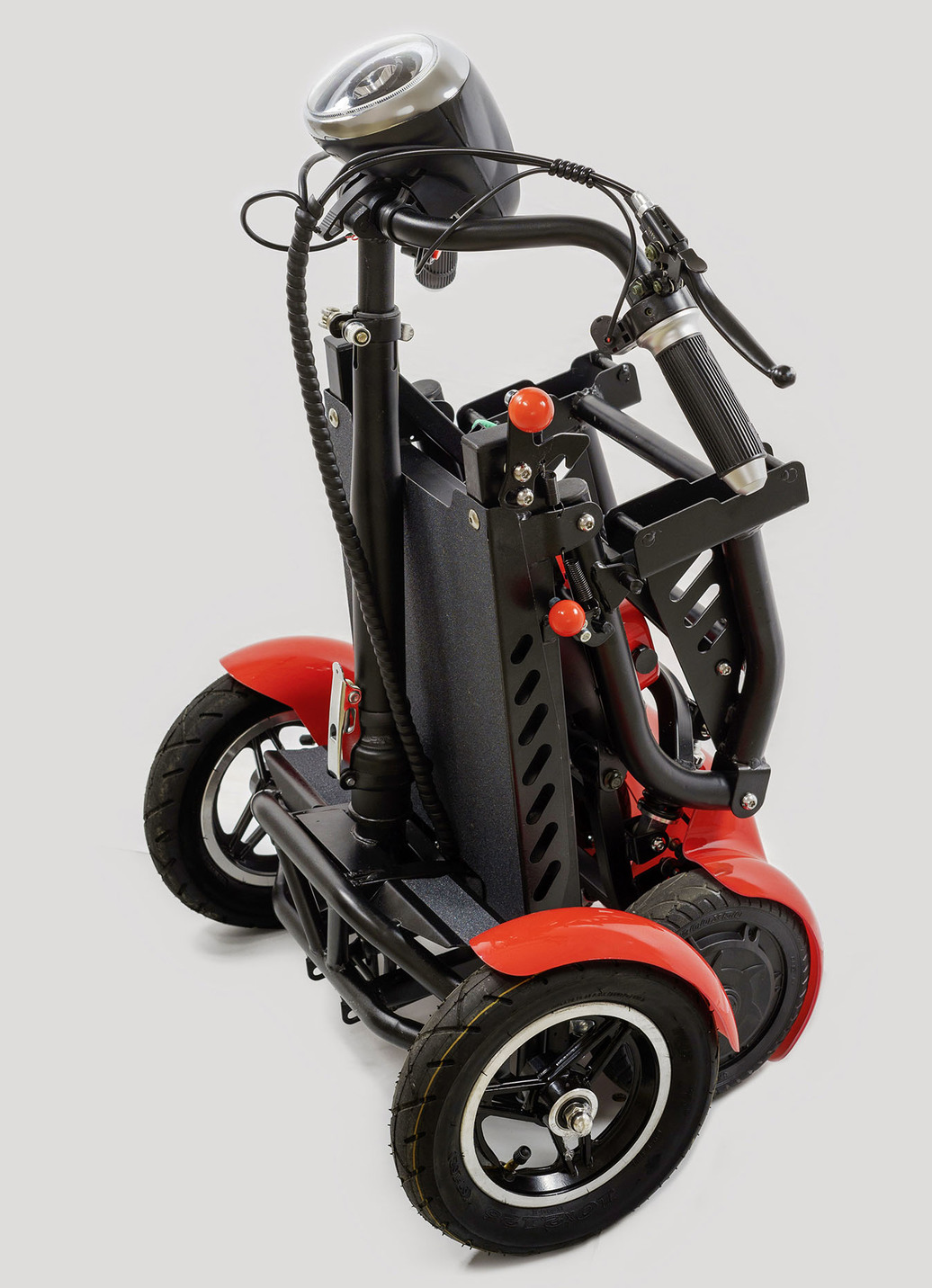 Entspannt durch den Alltag mit dem Econelo 4-Rad-Roller Premium Version