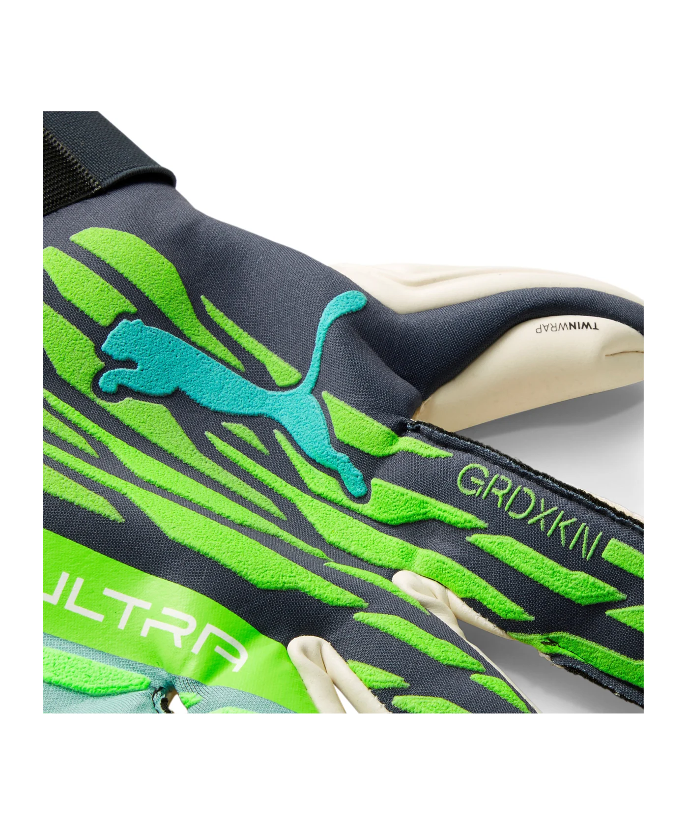 PUMA ULTRA Grip 1 Hyprid Pro Under the Lights TW-Handschuh Grün F02