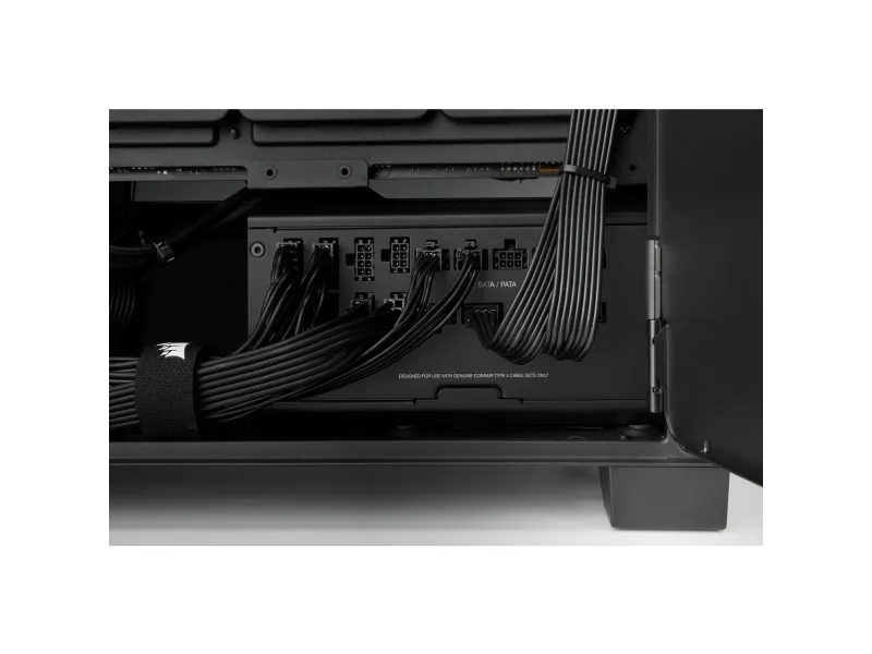 CORSAIR | RM1200x Shift - Strømforsyning (intern) - ATX12V / EPS12V - 80 PLUS Gold - AC 100-240 V - 1200 Watt - Europa