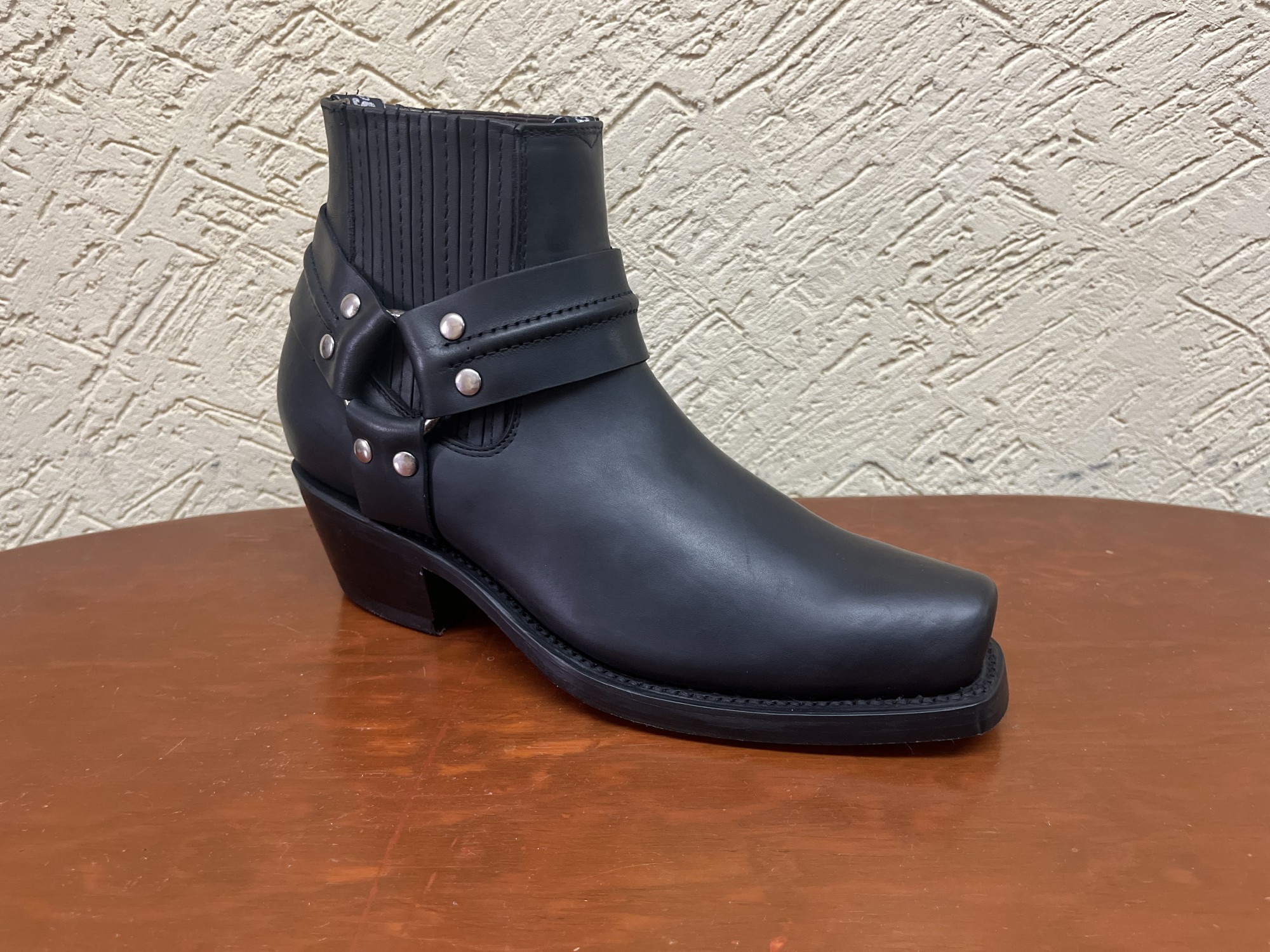Lederstiefel 'Sonrisa', schwarz, in vier Größen günstig bestellen
