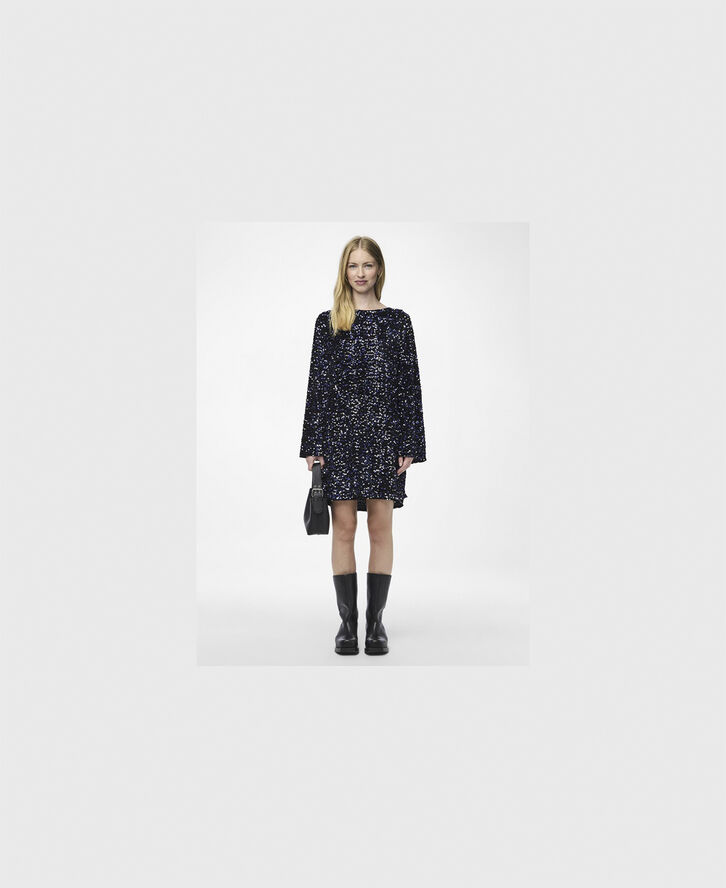 Pieces PCKAM LS DEEP BACK BOW DRESS BC Sort