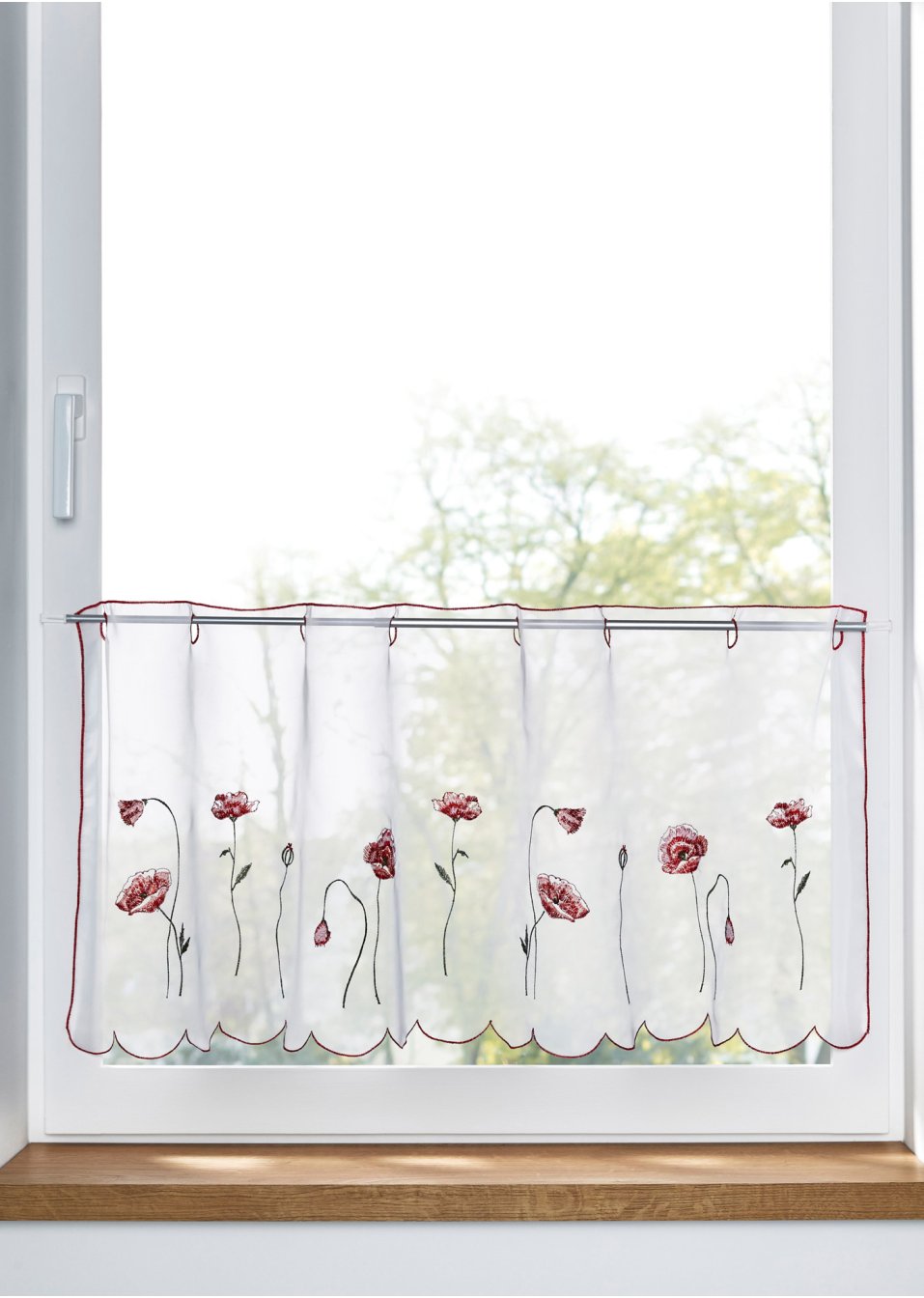 Brise-bise à broderie florale