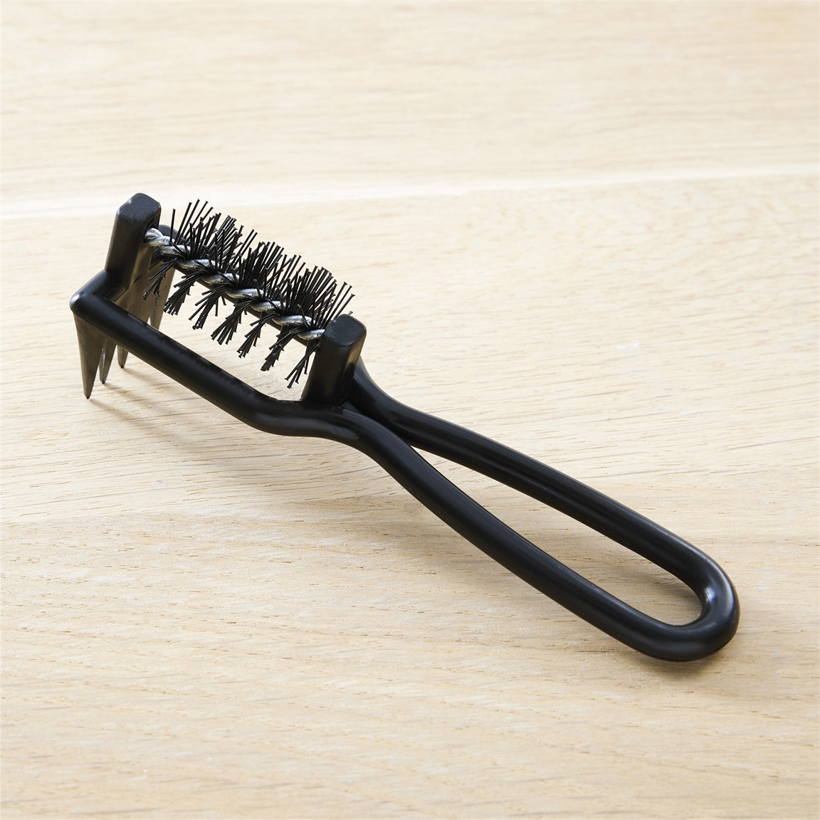 Nettoie brosse et peigne