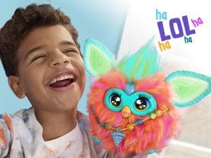 Furby Interaktivt Kosedyr Coral (EN)