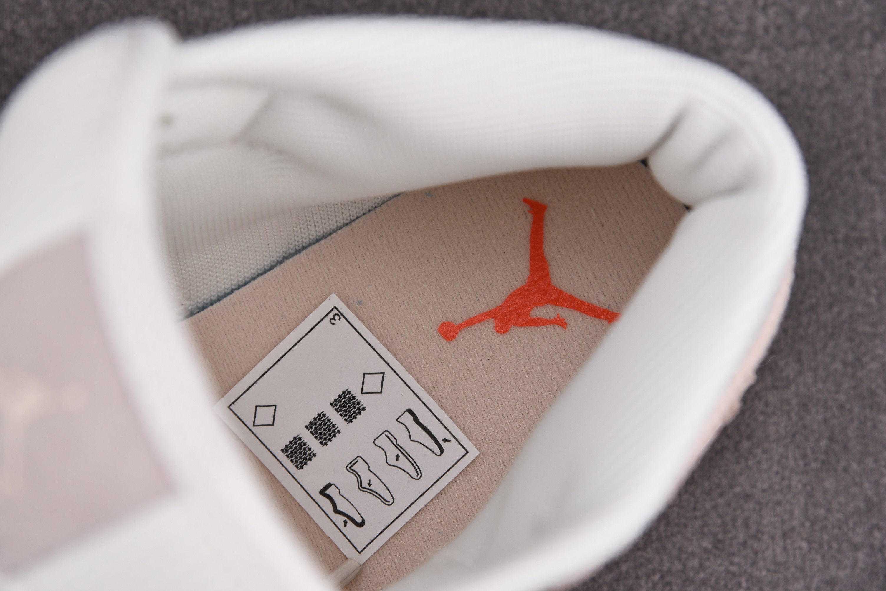 Jordan 1 Mid SE Corduroy Sail