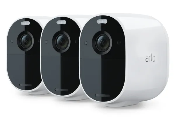 Arlo Essential - Netværksovervågningskamera - indendørs, udendørs - vejrbestandig - farve (Dag/nat) - 1920 x 1080 - 1080p - audio - trådløs - WiFi - H.264 (pakke med 3)