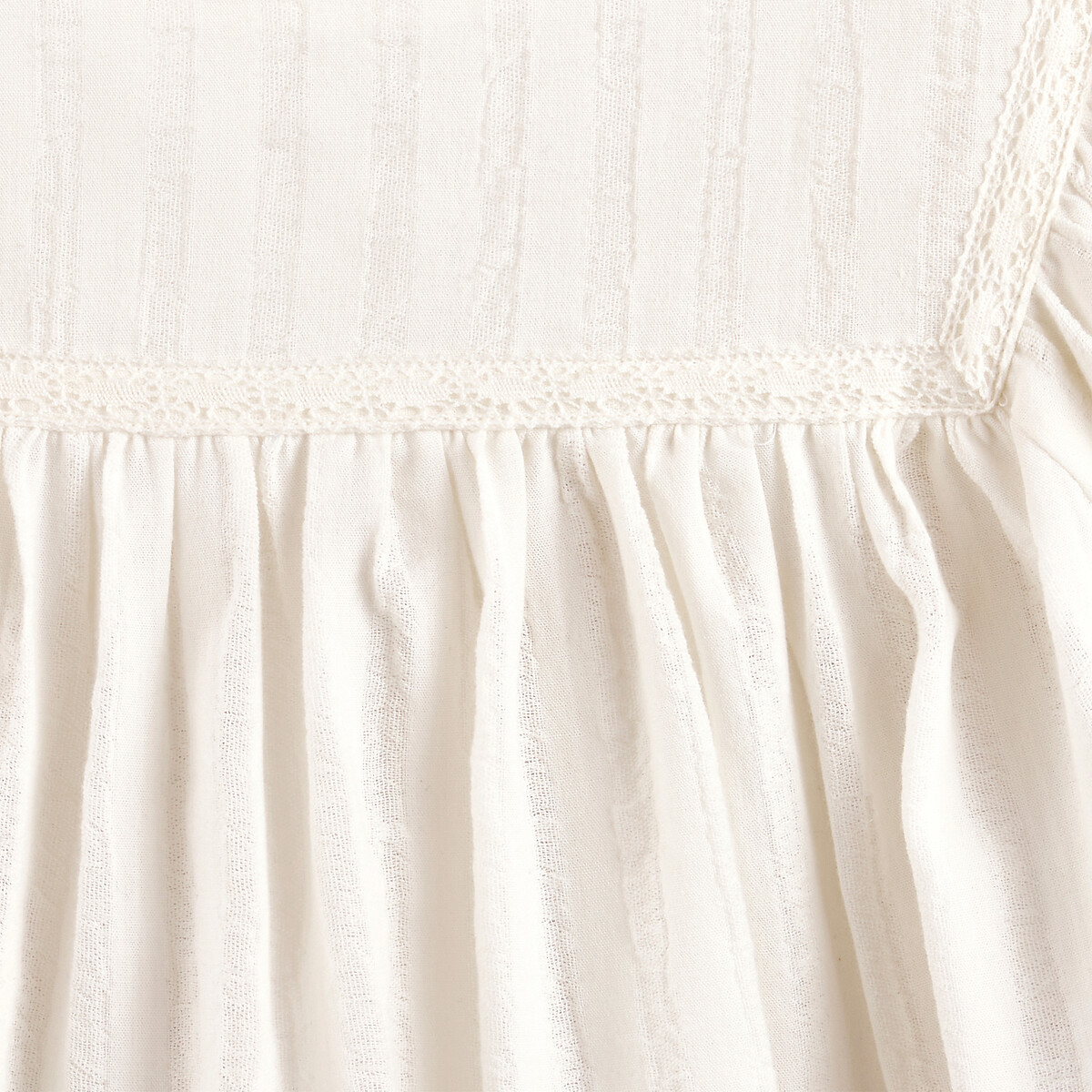 COLEÇÕES LA REDOUTE<br>Blusa borboleta com mangas curtas