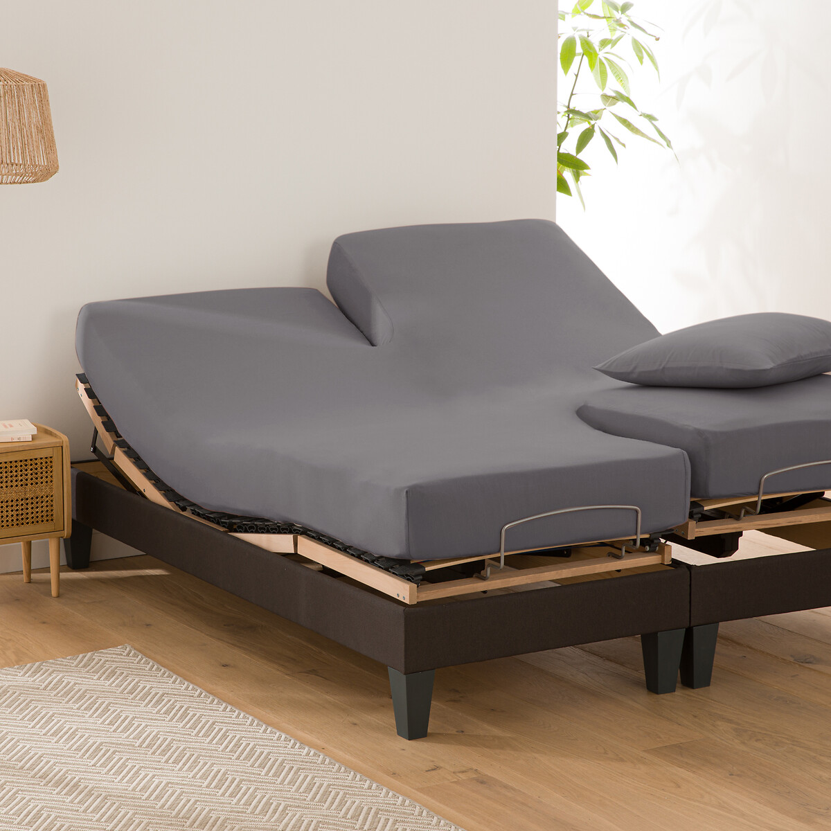 LA REDOUTE INTERIEURS<br>Lençol de baixo liso em algodão orgânico, base de cama ajustável, Scenario