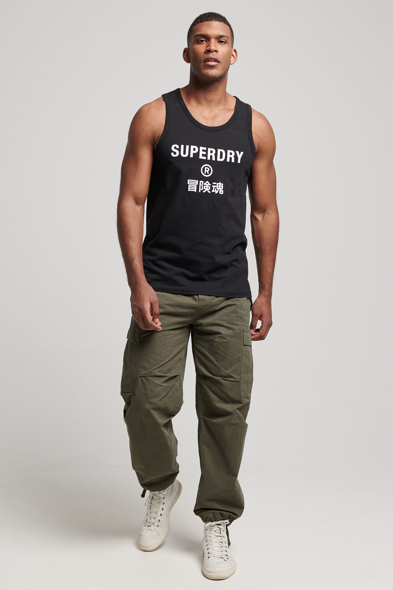 Camiseta esportiva sem mangas Code Core - Preta