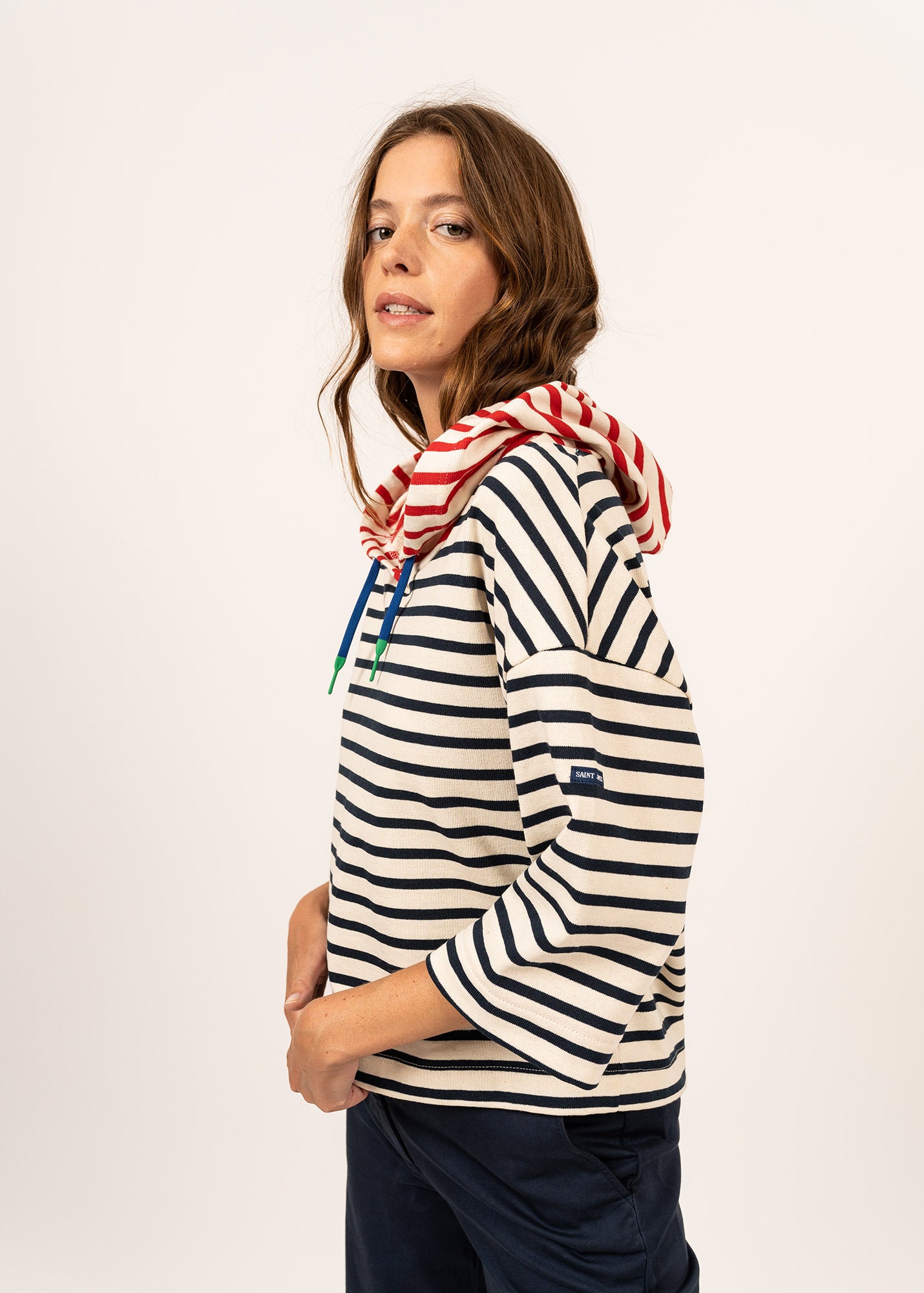 T-shirt rayé à capuche Dragey