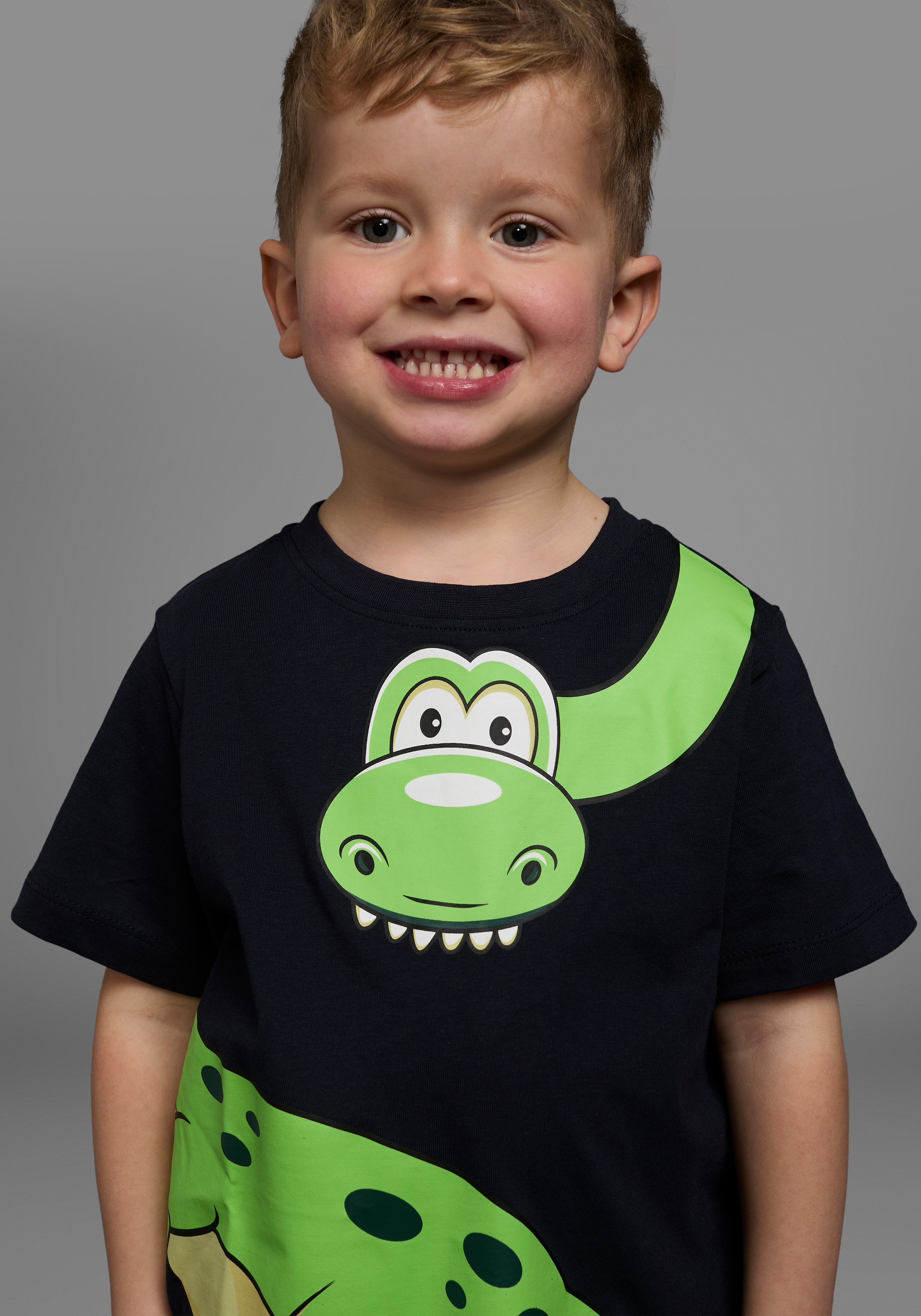 KIDSWORLD T-Shirt »Mit grossem Druck: GREEN DINO«, Kurzarm,  Basic-Passform,  bedruckt,  Rundhalsausschnitt