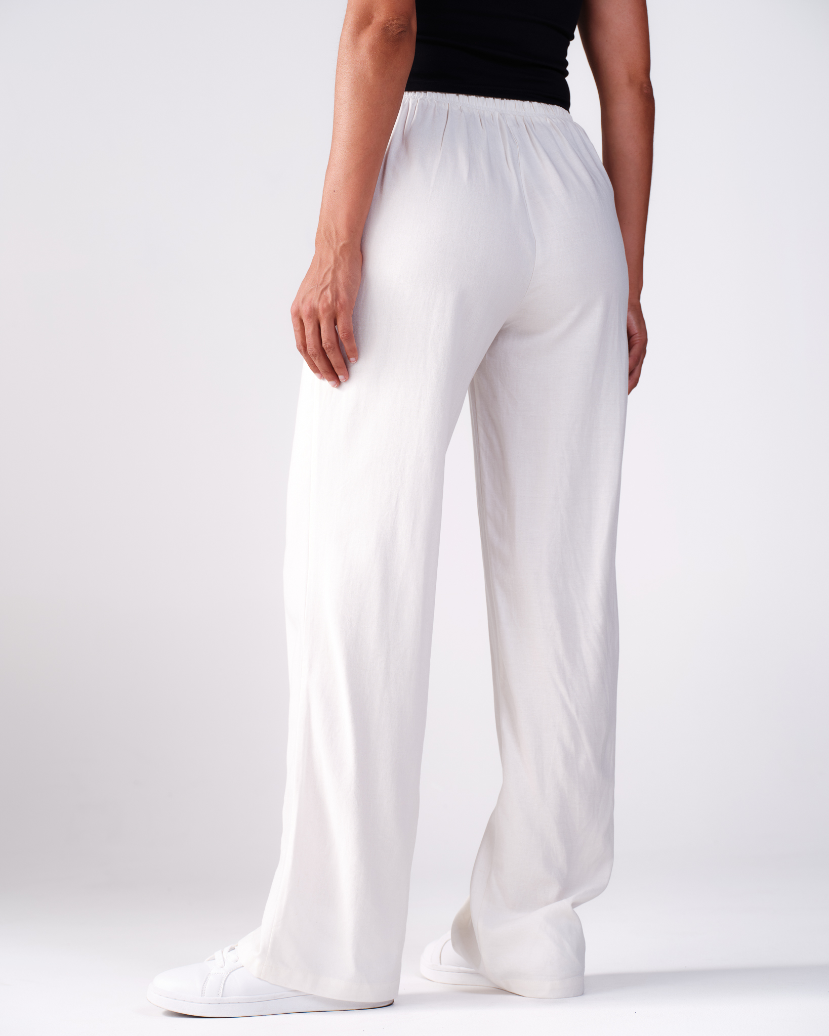 Weightless Lisa Linen Mix Trousers Off White