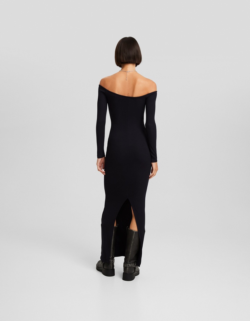 Vestido longo com mangas compridas