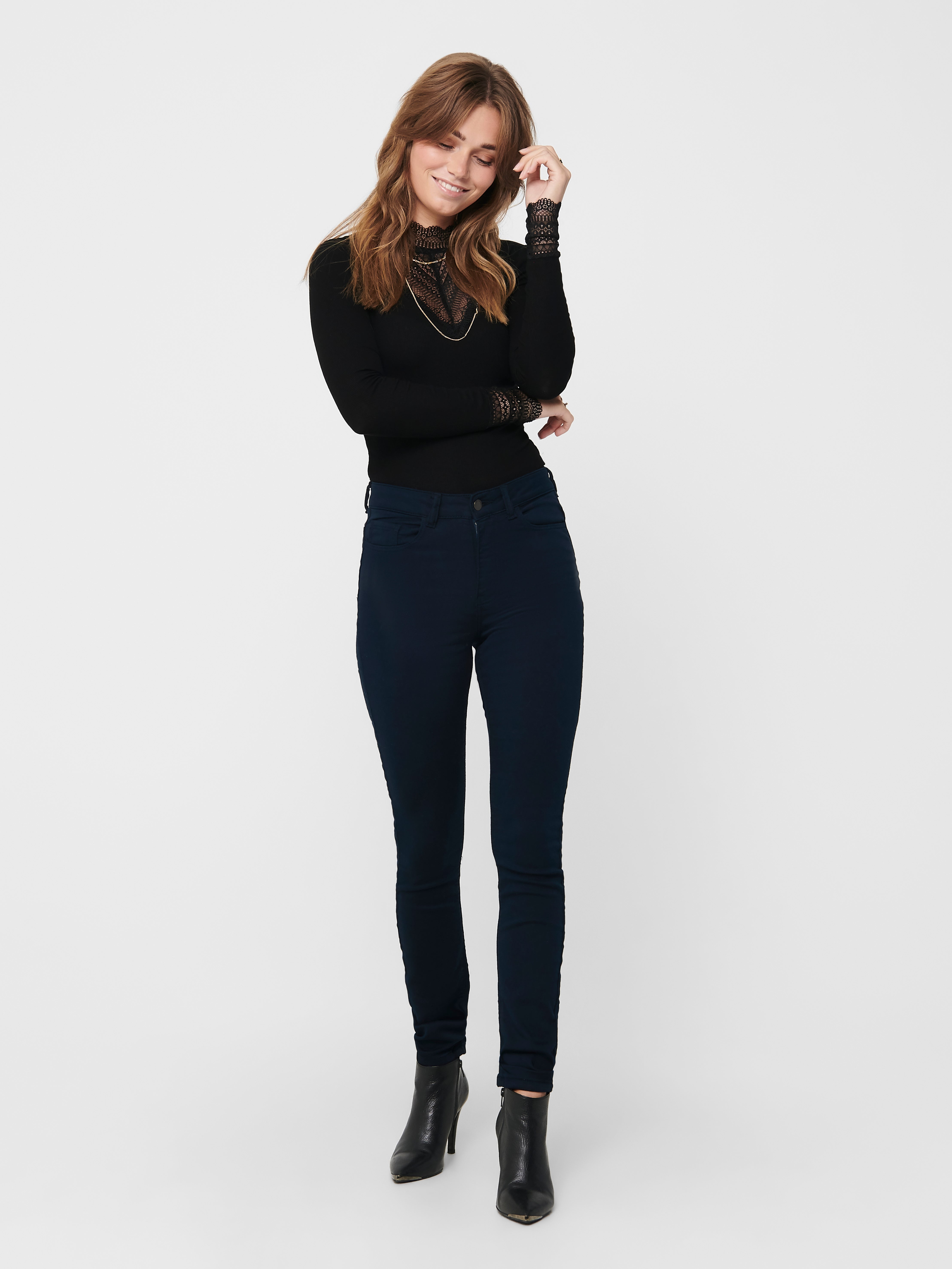 ONLTILDE Top Black