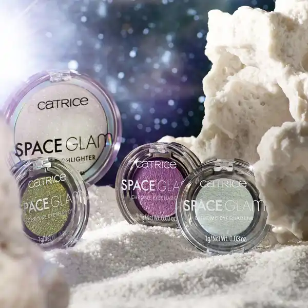 Space Glam Chrome Eyeshadow 010 Moonlight Glow