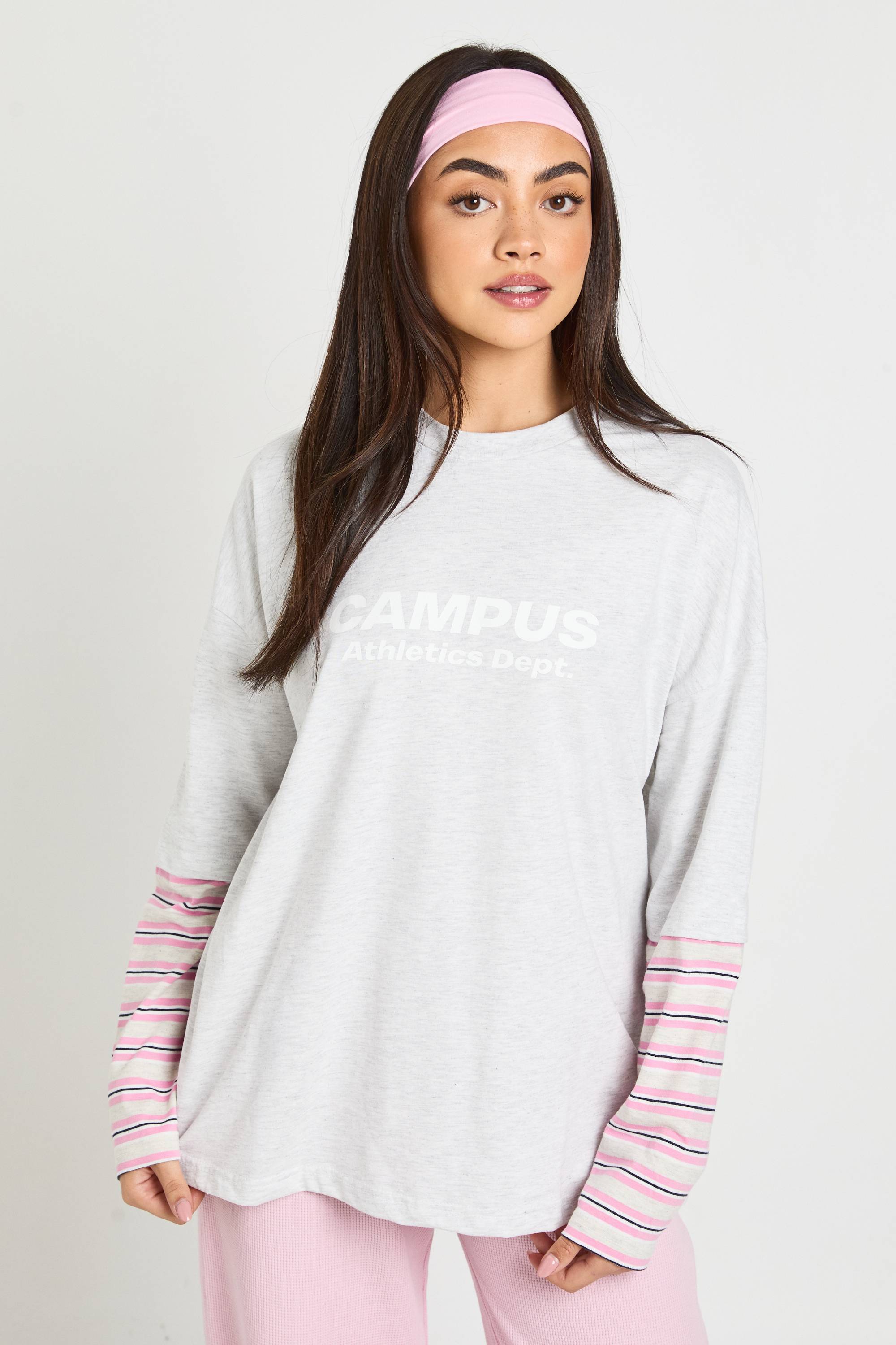 boohoo T-shirt Graphique Surdimensionné À Double Épaisseur Avec Manches Rayées