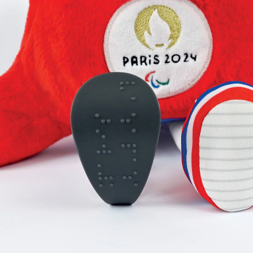 PELUCHE MASCOTTE LES  PHRYGES - JEUX PARALYMPIQUES PARIS 2024 - 28 CM