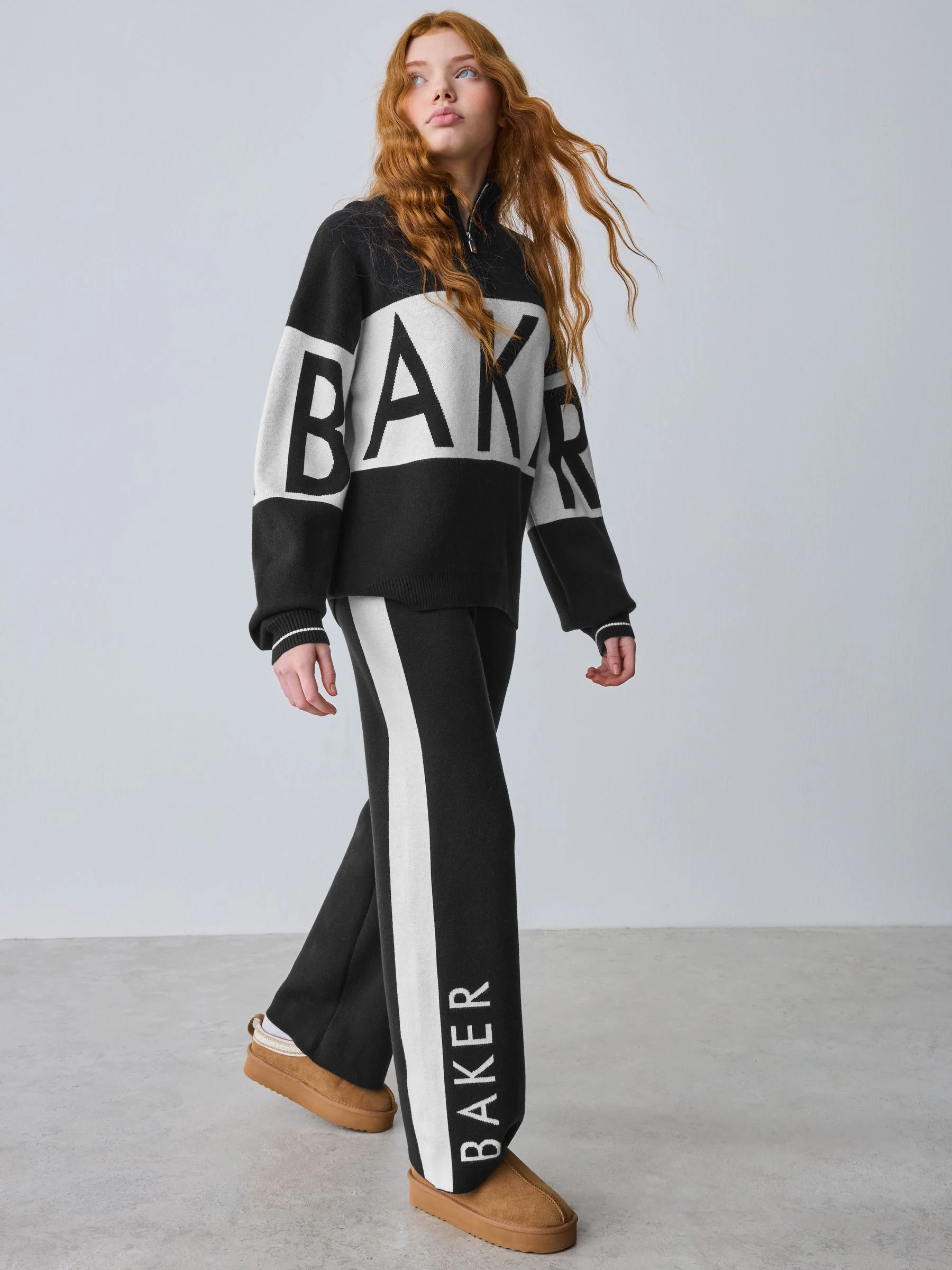 Baker by Ted Baker 2 Piece Colourblock Knit Sweatshirts & Joggers Set