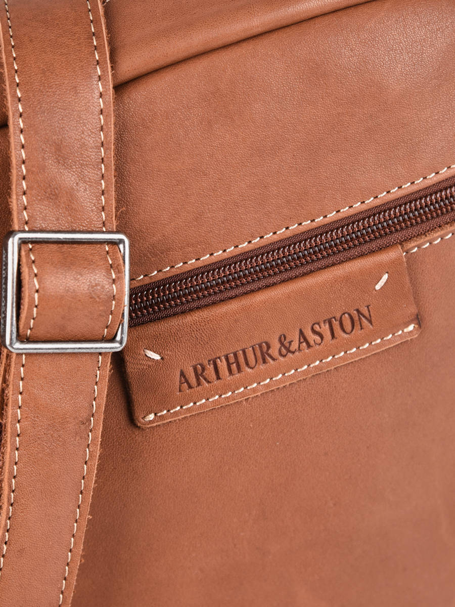 POCHETTE HOMME ARTHUR & ASTON