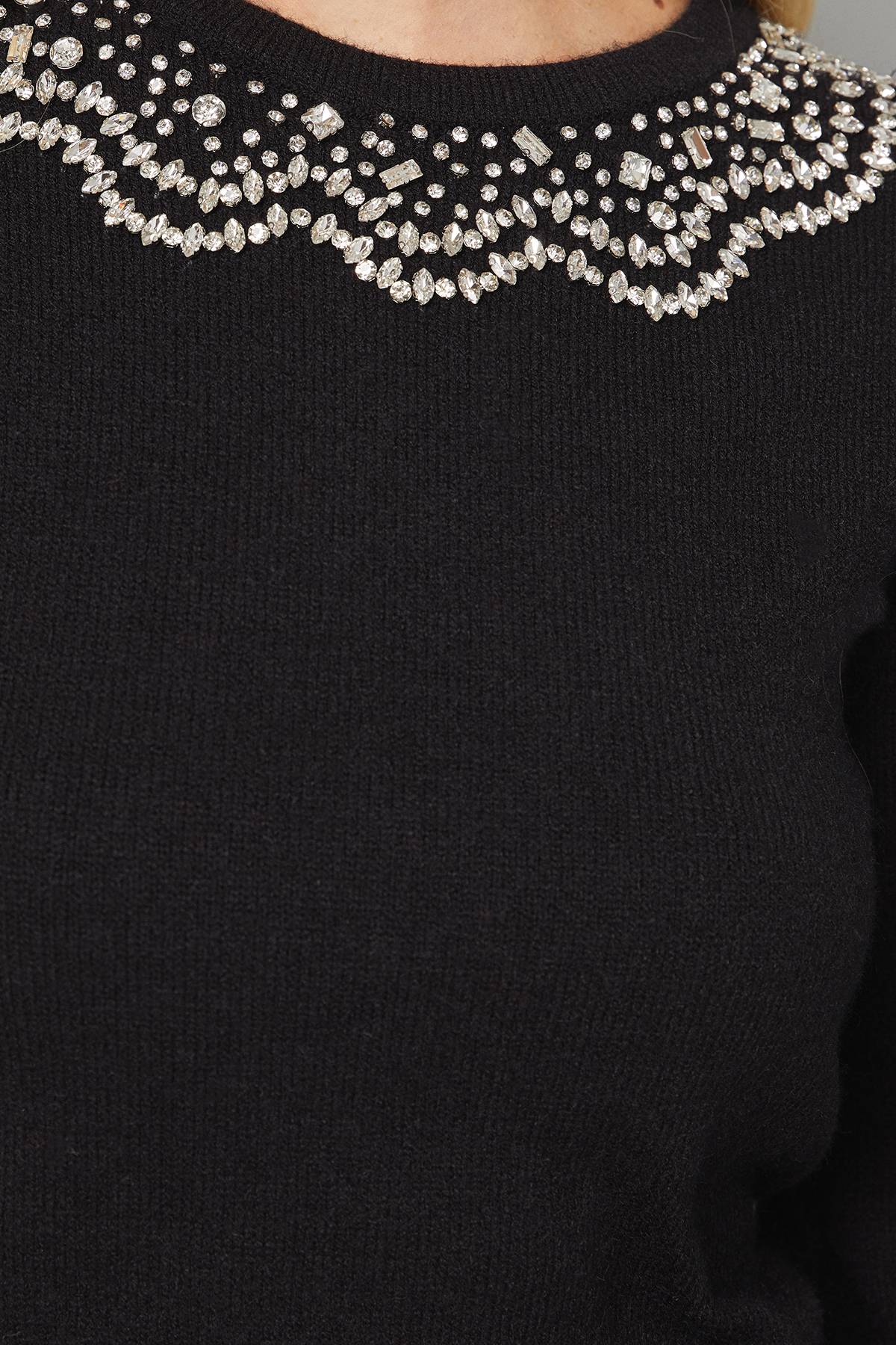 Wallis Robe Droite en Maille Ornée Noire Petite Taille