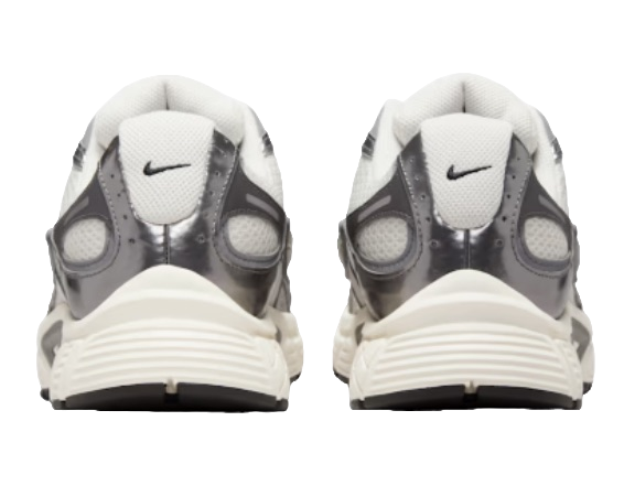 V5 RNR Sneaker