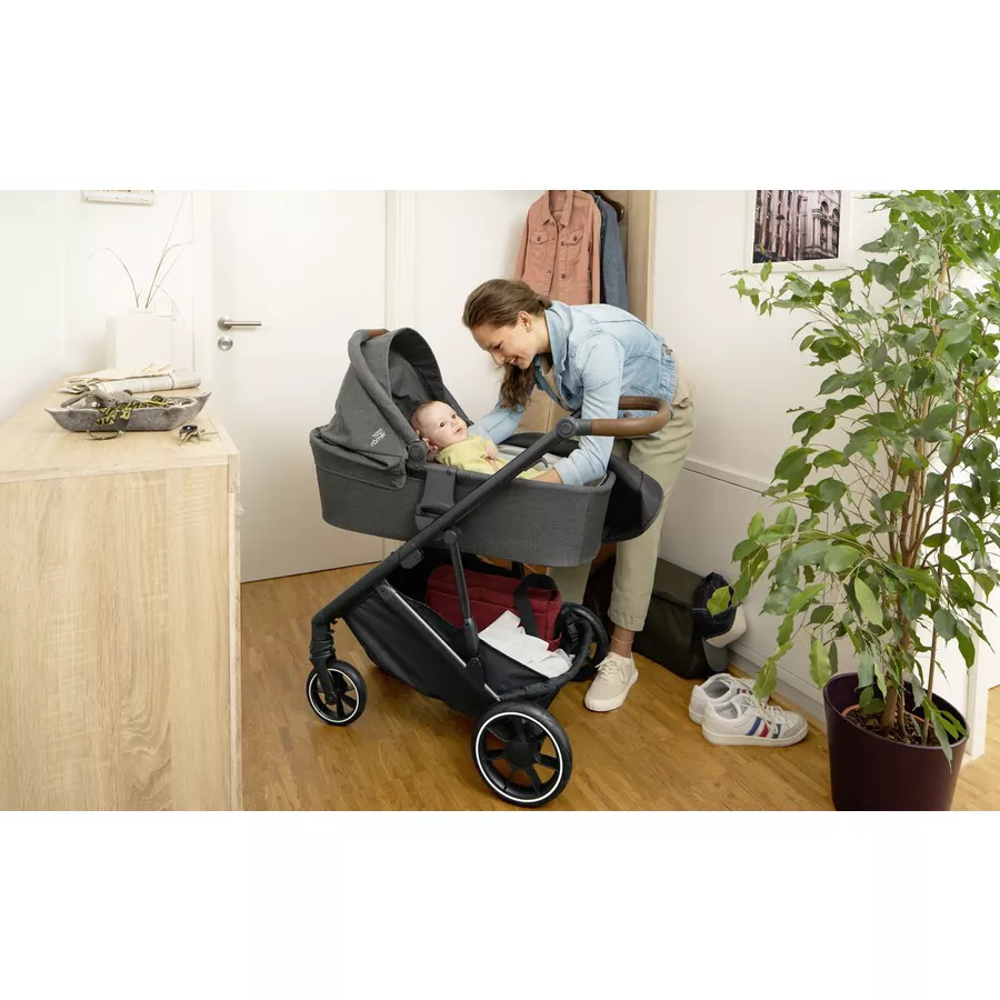 Britax Römer Kinderwagenaufsatz Strider M Black Shadow